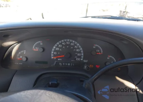 2002 Ford F-150 Xl/Xlt z USA, uszkodzony, nr VIN 1FTRF17292NB06391